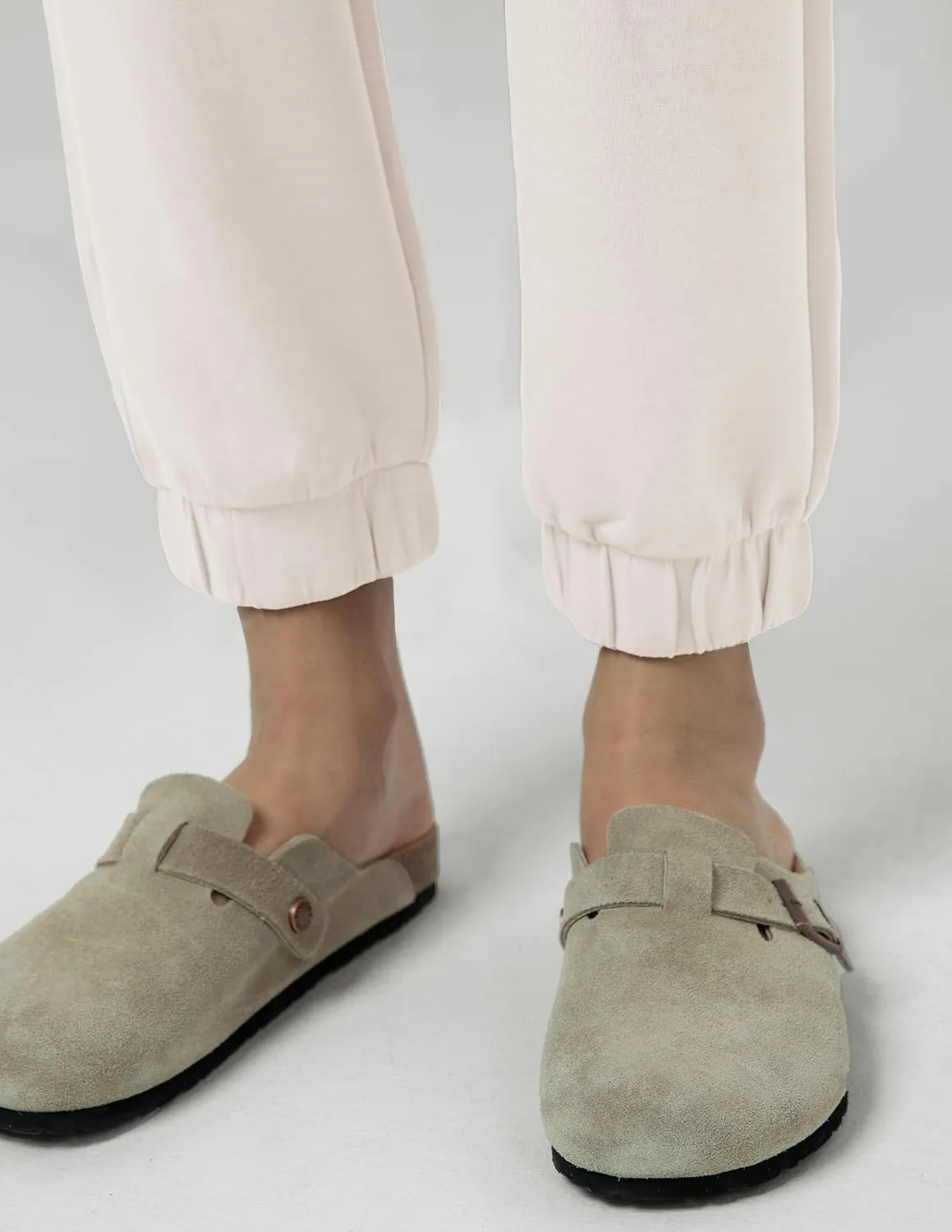 Colorfulkoala Women's High Waisted Ultra Soft Modal Joggers Running Sweatpants Casual Lounge Pants with Pockets