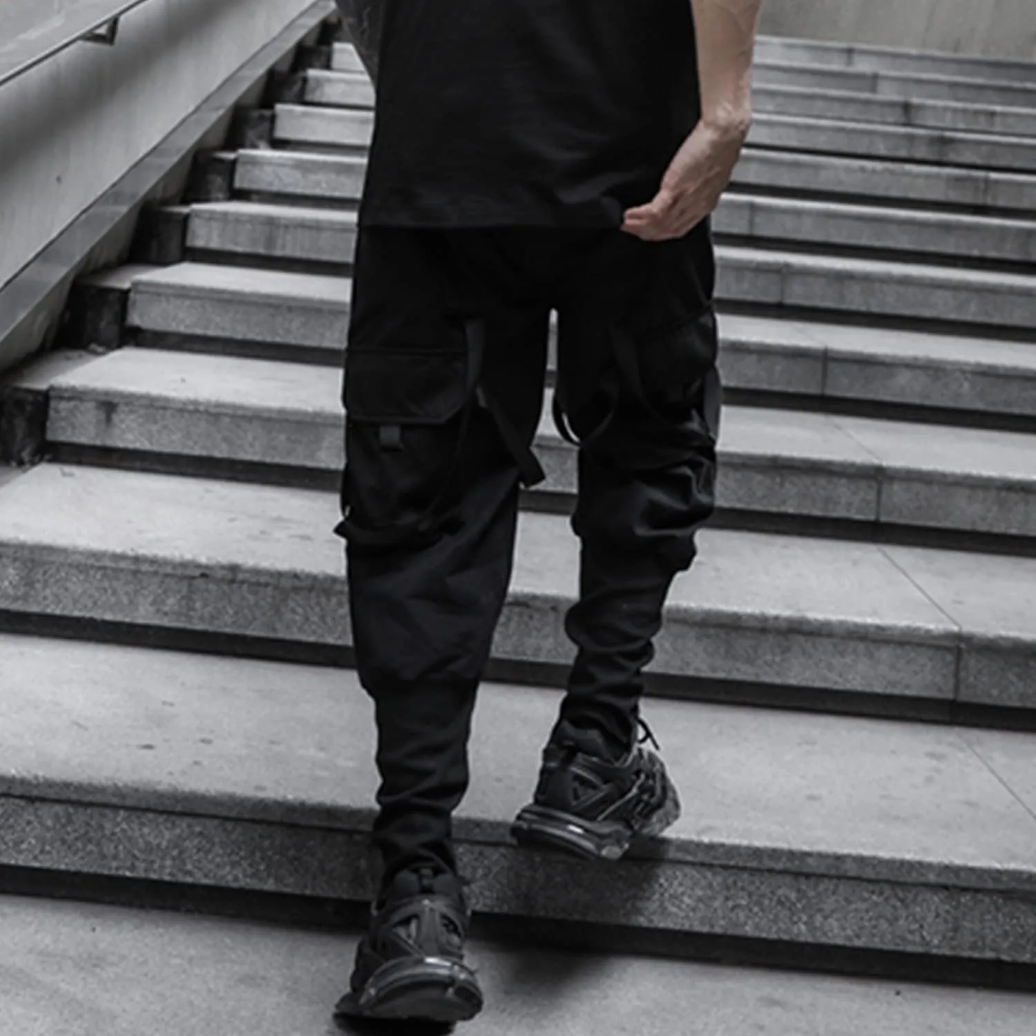 Men's Jogger Pants Punk Cargo Baggy Techwear Hip Hop Harem Pants Streetwear Tactical Track Pants Black White