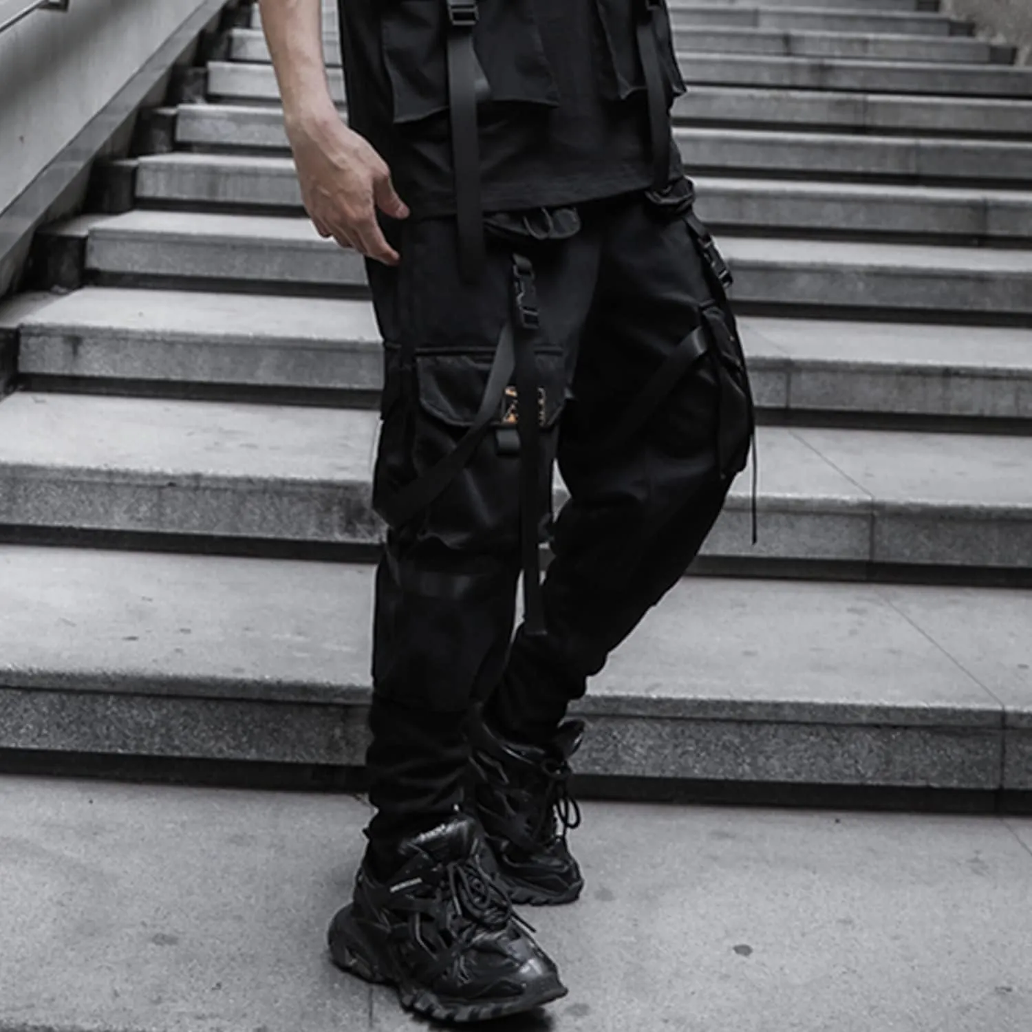 Men's Jogger Pants Punk Cargo Baggy Techwear Hip Hop Harem Pants Streetwear Tactical Track Pants Black White