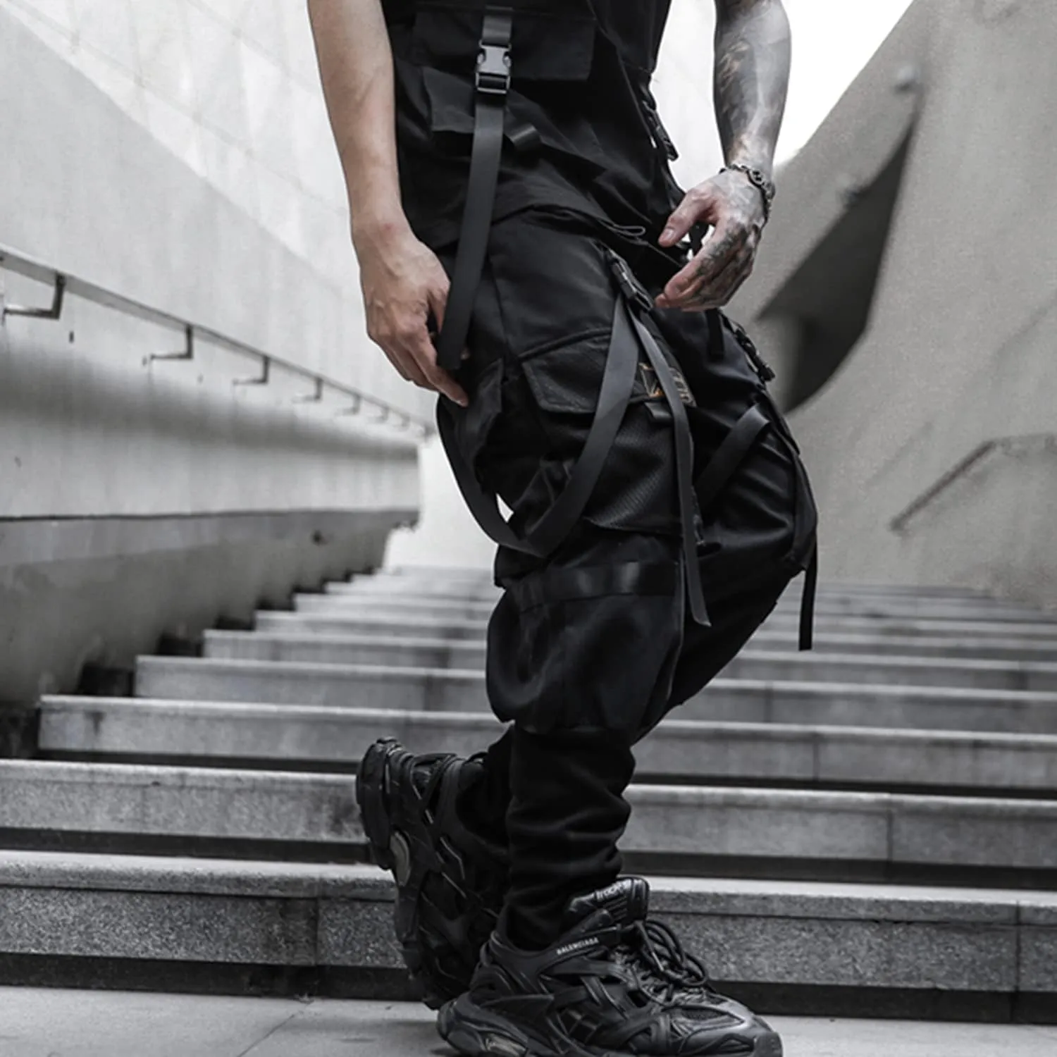 Men's Jogger Pants Punk Cargo Baggy Techwear Hip Hop Harem Pants Streetwear Tactical Track Pants Black White