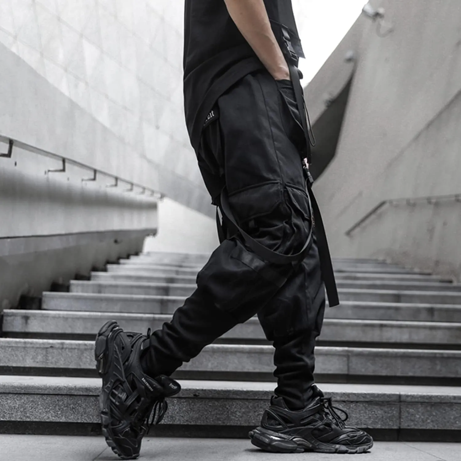 Men's Jogger Pants Punk Cargo Baggy Techwear Hip Hop Harem Pants Streetwear Tactical Track Pants Black White