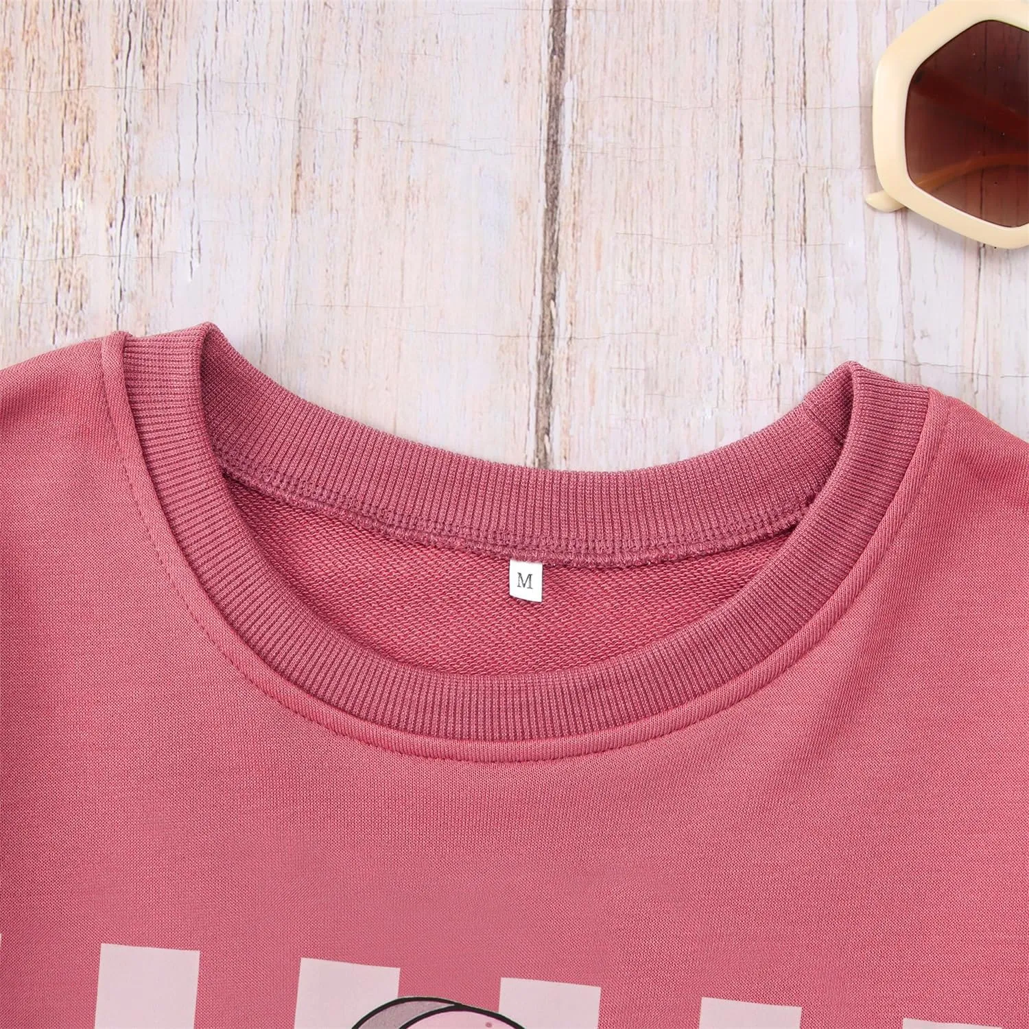 MODNTOGA Women's Valentine Sweatshirt Love Graphic Crewneck Tops You Are Letter Print Long Sleeve Pullover Sweatshirt