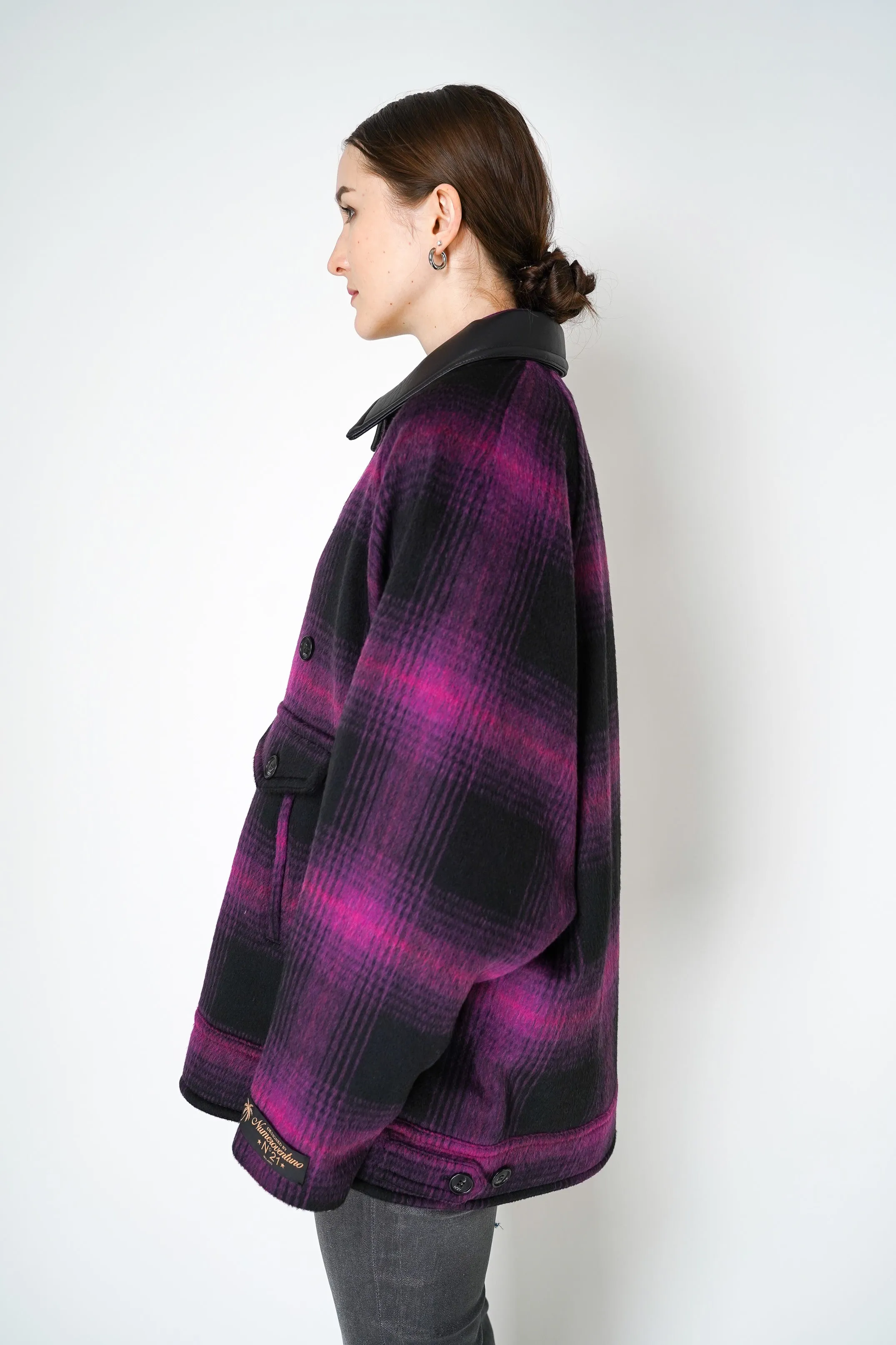 Nº21 Oversized Wool Jacket in Black Magenta Plaid Print with  Leather Collar