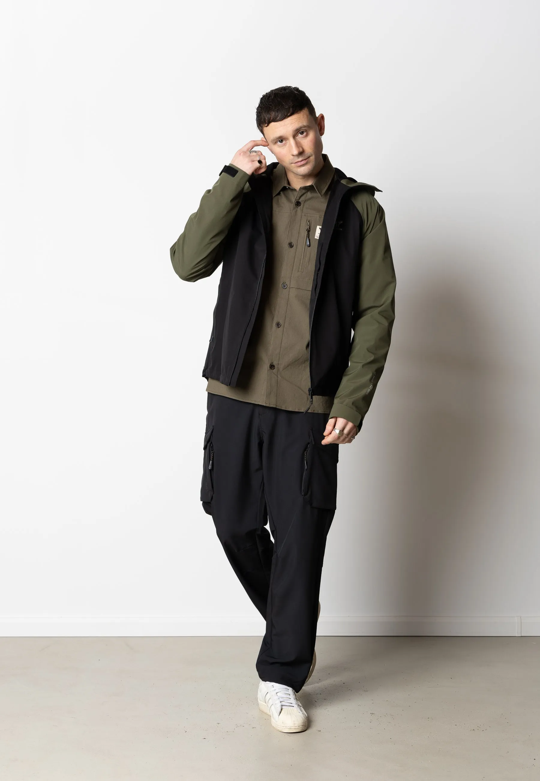 SKY SHELL JACKET - 2 COLOR - Army/Black
