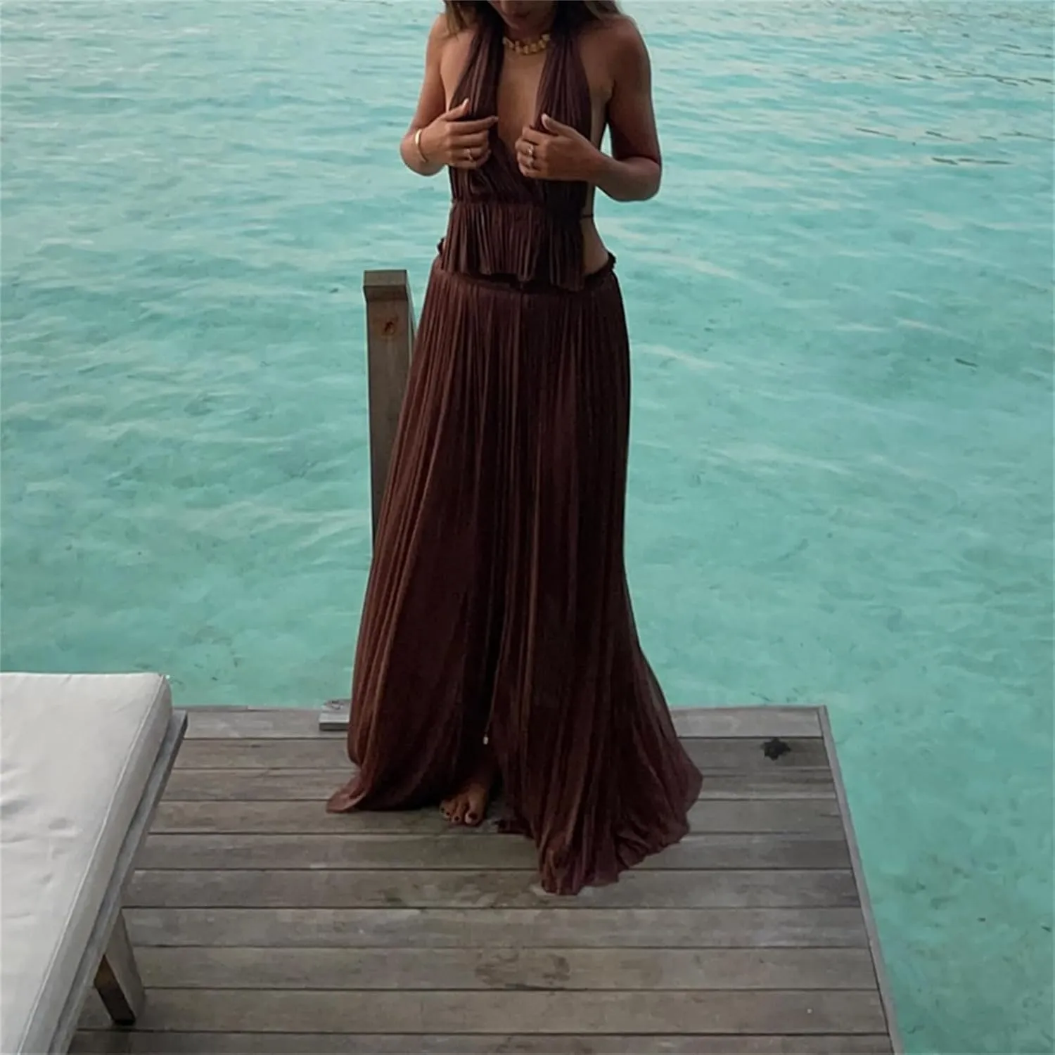 Thopavenoir Women's Sexy 2 Piece Outfits Halter Neck Backless Tank Tops and Pleated Swing Maxi Skirt Sets Summer Beachwear