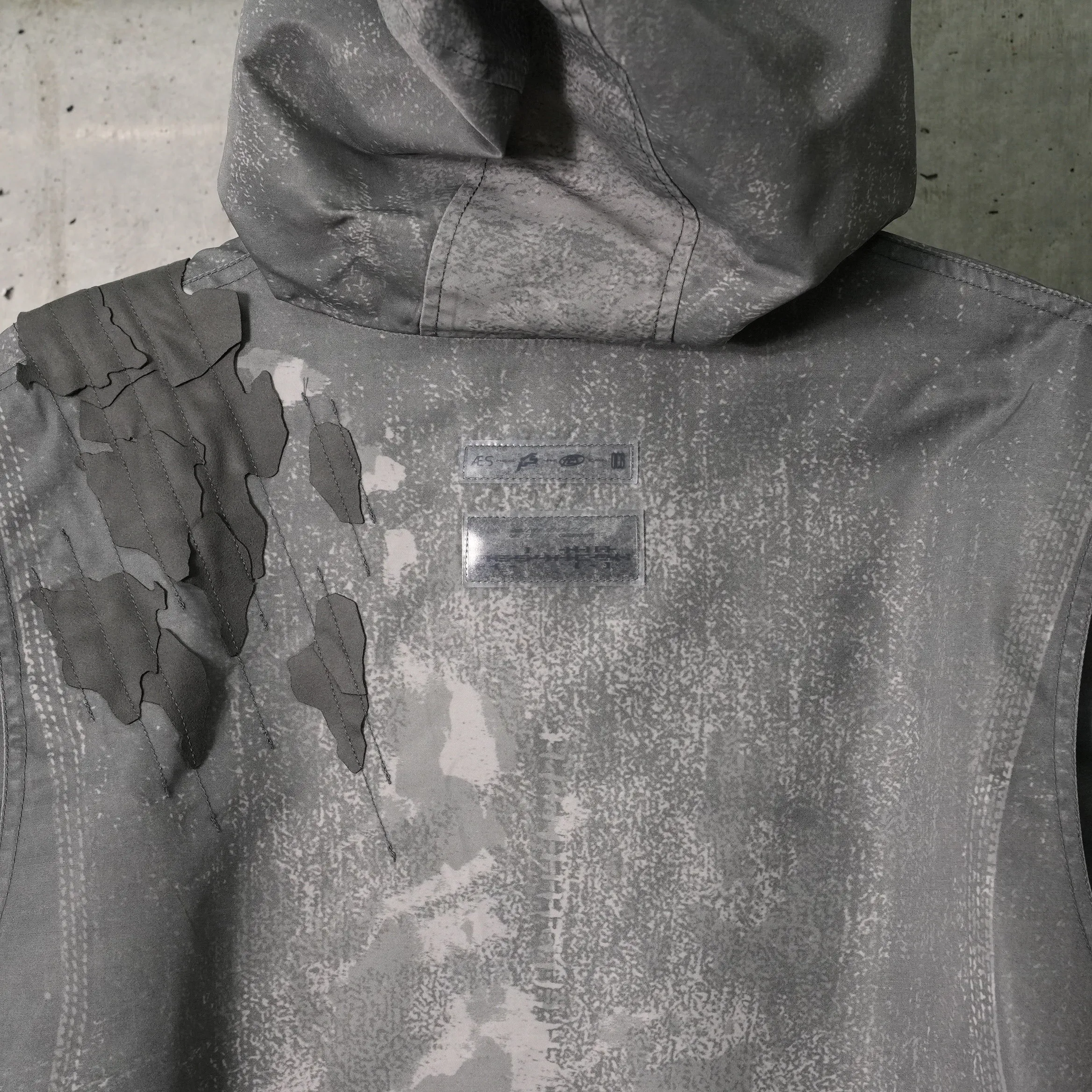 WIND BREAKER / CAMOUFLAGE