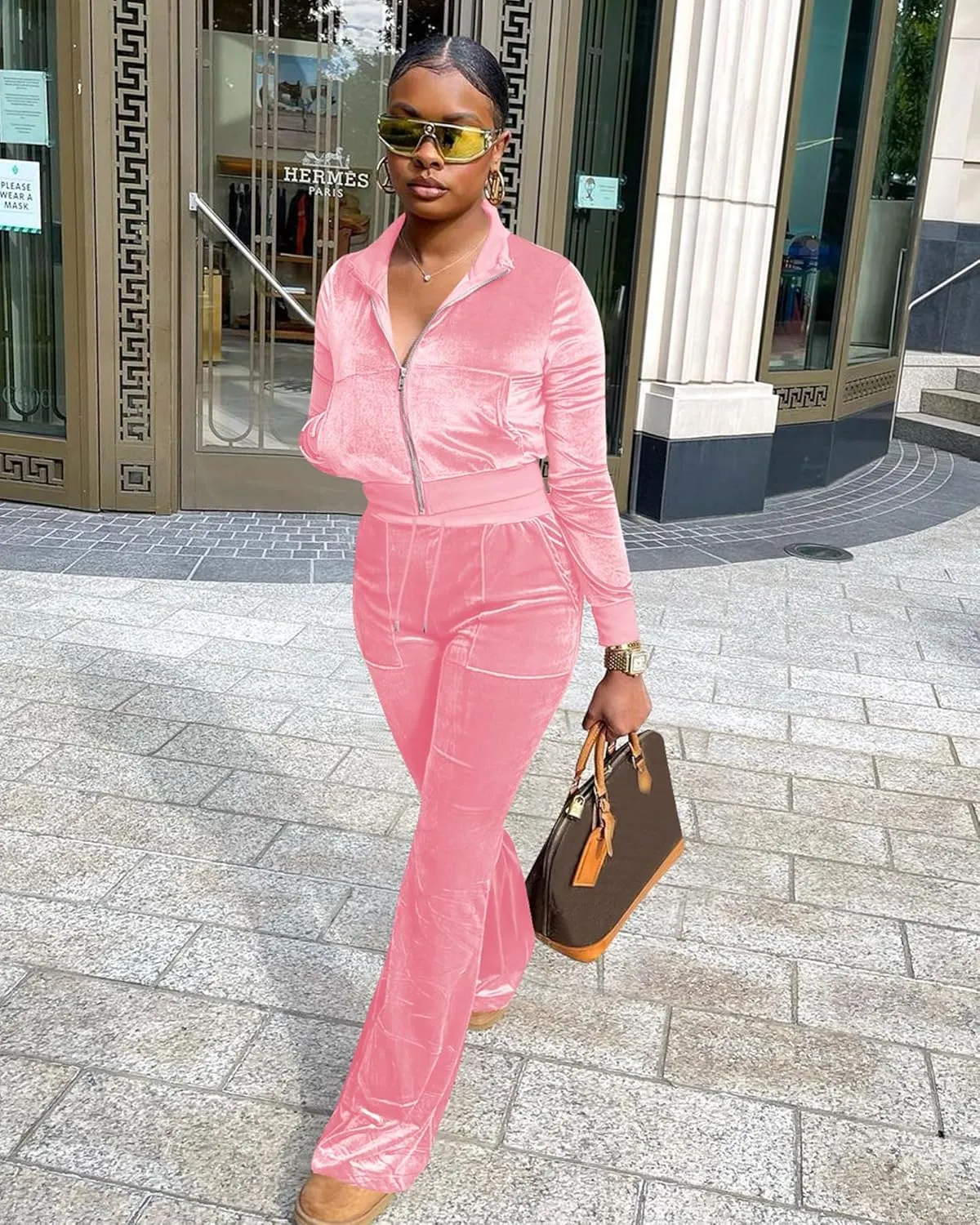 Women Velour Sweat Suits 2 Piece Outfits Tracksuits Long Sleeve Zip Up Jacket Flare Pants Cute Casual Matching Suit