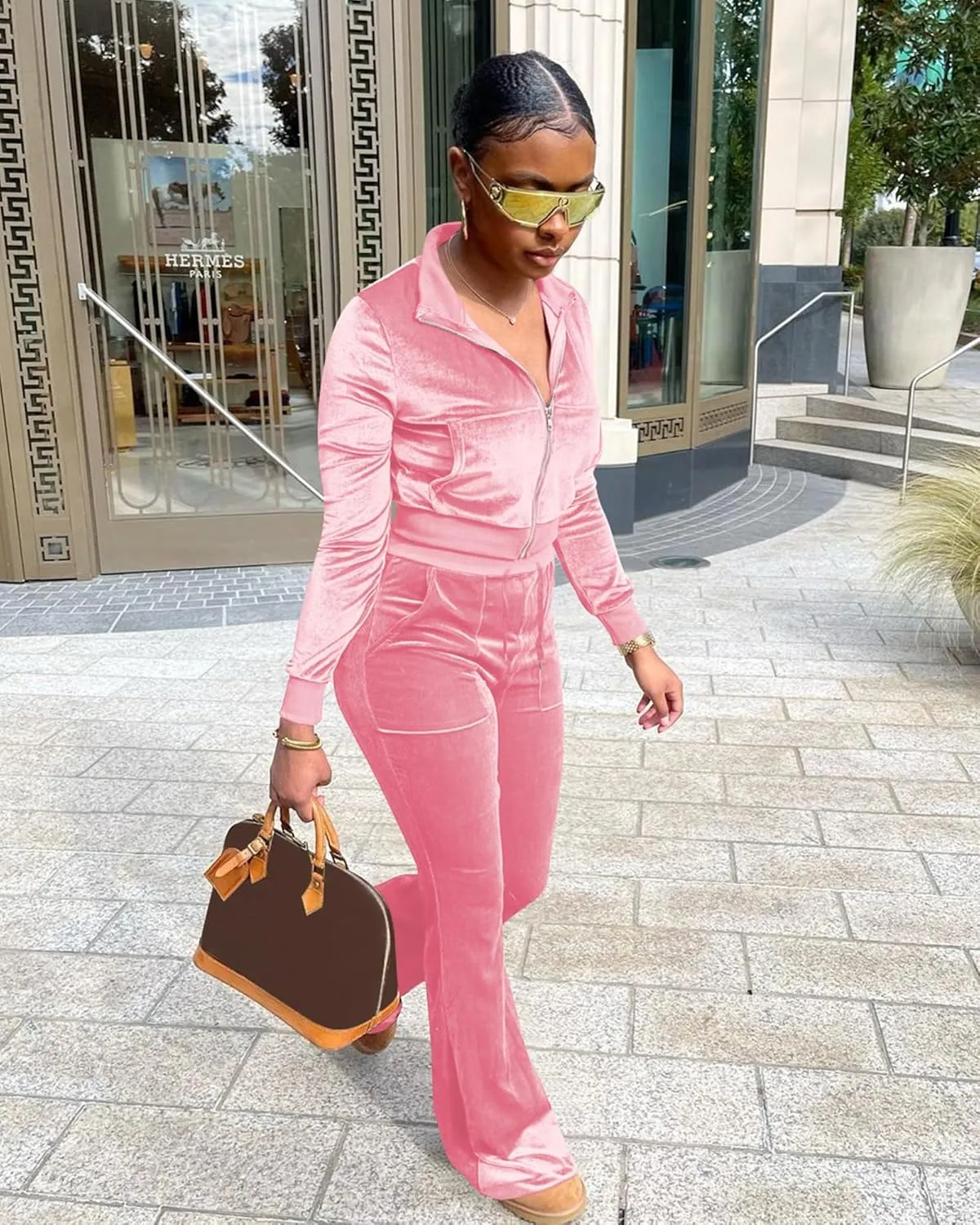 Women Velour Sweat Suits 2 Piece Outfits Tracksuits Long Sleeve Zip Up Jacket Flare Pants Cute Casual Matching Suit